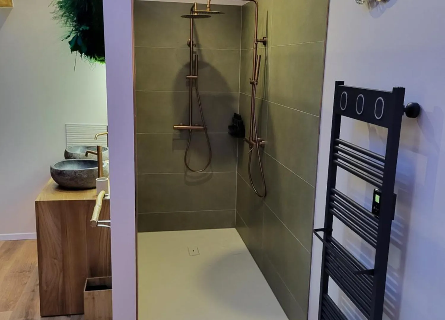 Maison d'hôtes Suite L'Olive Sacree Spa Et Sauna Cabannes